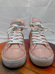 Carrera pink shoes converse style
